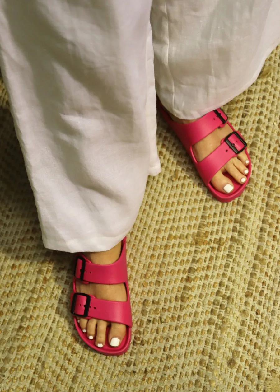 Chill: womens slides