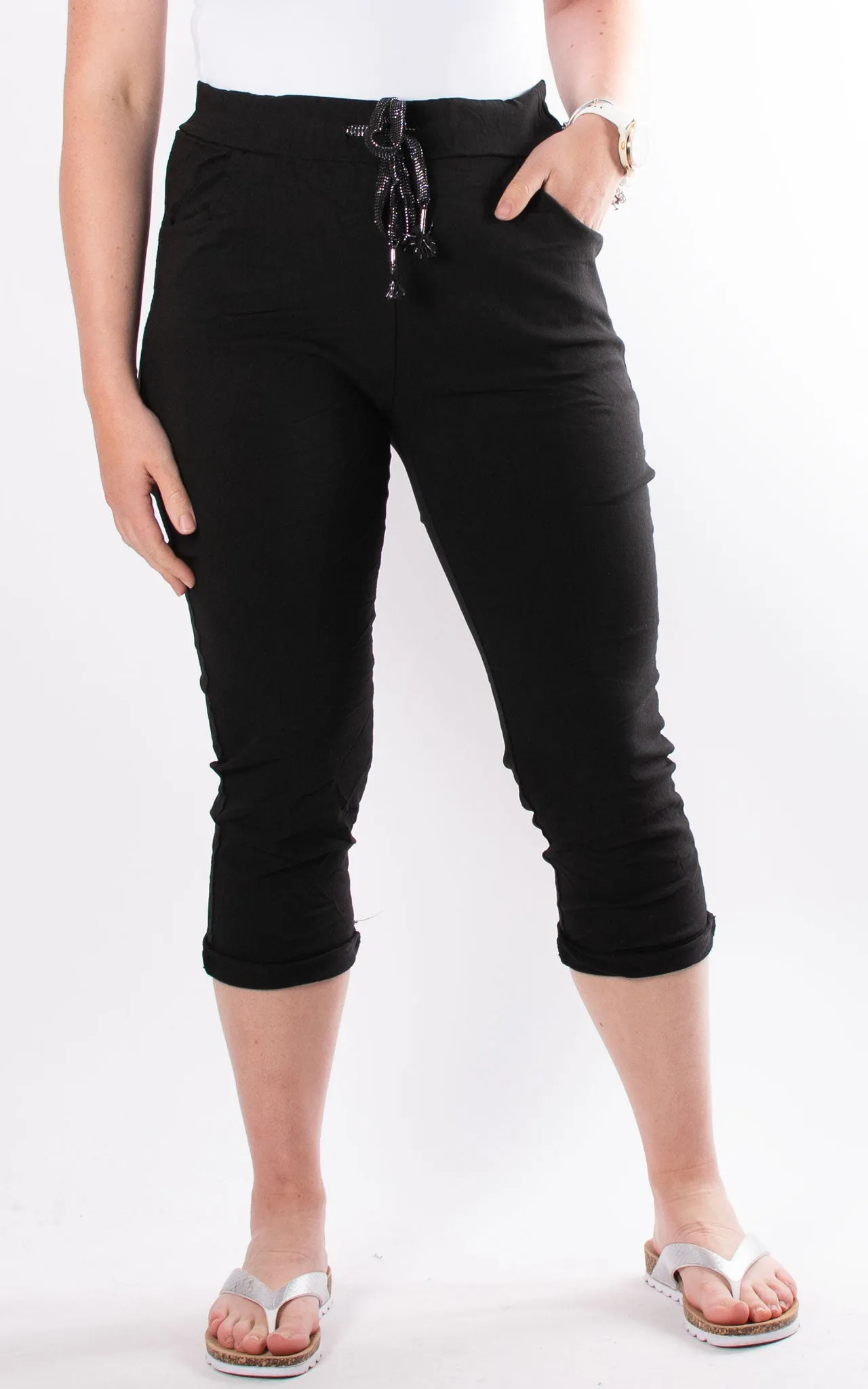 Crinkle Magic Capri | Black