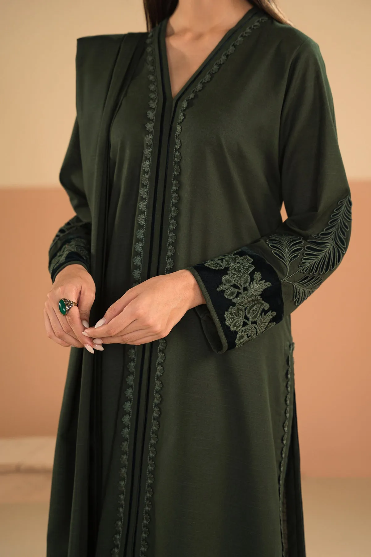 EMBROIDERED KHADDAR PR-880