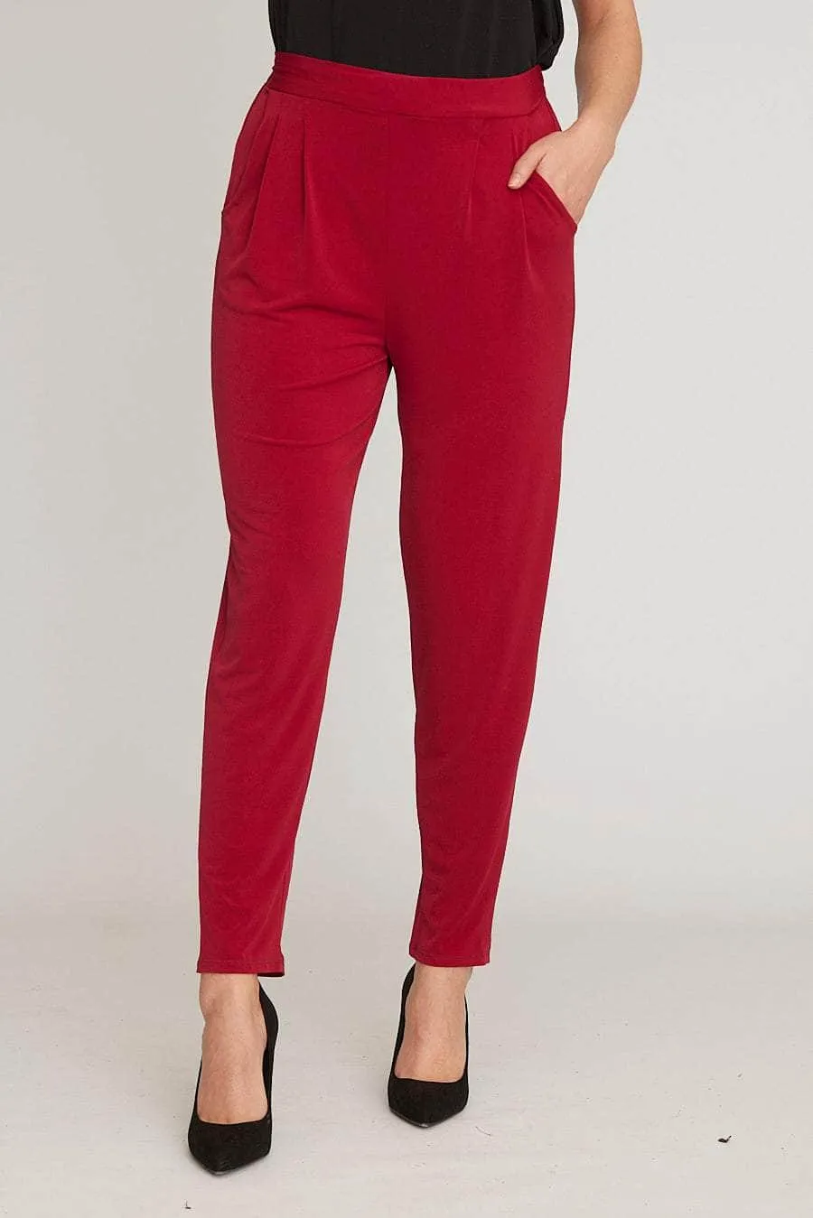 Saloos Essential Tapered Trousers with Pockets